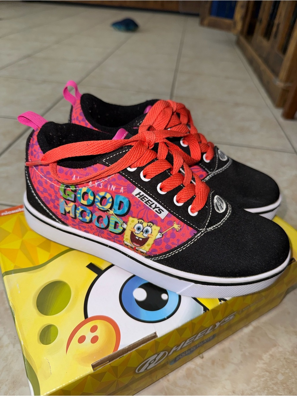 Heelys Kids Black & Pink SpongeBob 'Good Mood' Lace-Up Sneakers